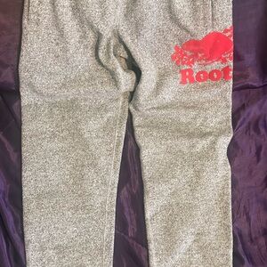 Roots Canada Gray Fleece Sweatpants with Red Velvet Logo XS unisex Drawstring
